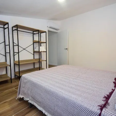 Moderna Con Piscina * Arenales del Sol